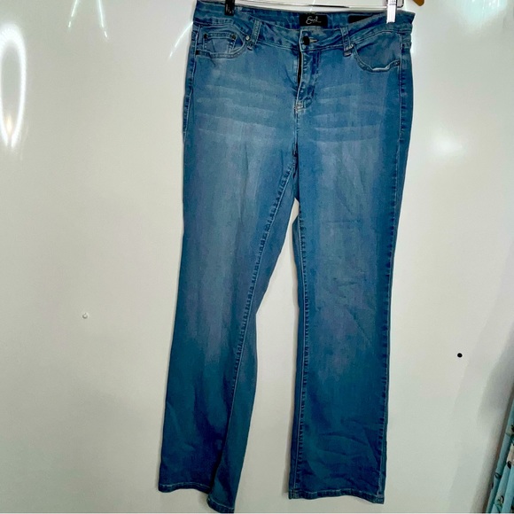 Earl  Straight Leg Jeans - Picture 1 of 11